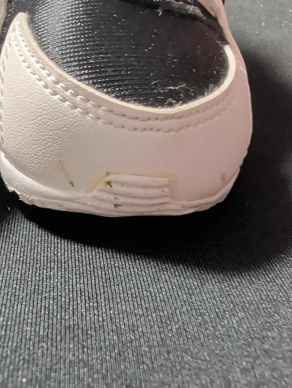 Nike Toddler Black & White Huarache Run (Toddler, Size 7c)